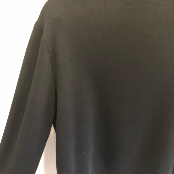 Black Jacket - Picture 4 of 5